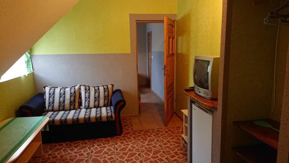 Swiety Spokoj Tuchlin  Bagian luar foto